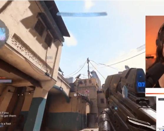 Стримерша Twitch Perrikaryal убивает врагов Halo силой мысли